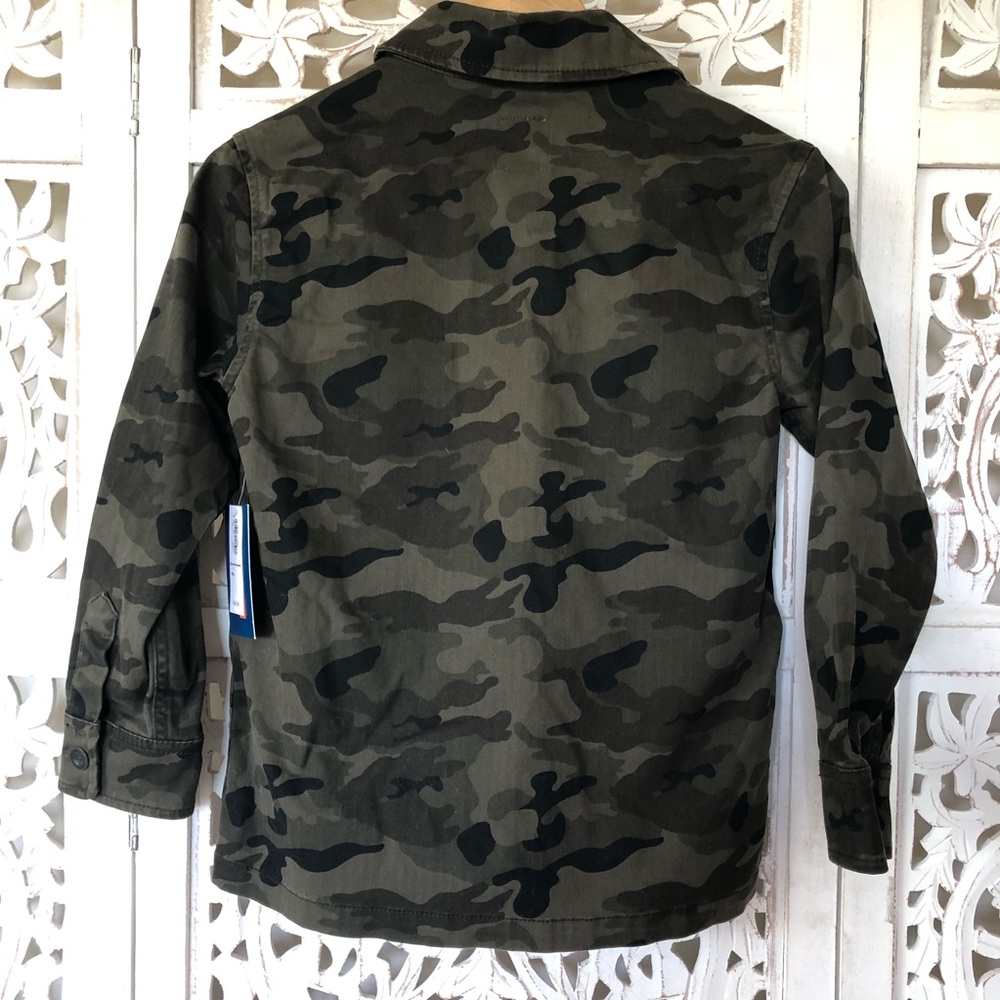 Kid’s Camouflage Jacket with Buttons - Picture 2 of 4